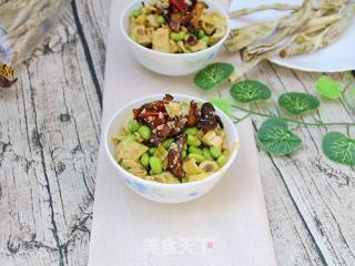 菌子油拌笋干毛豆的做法步骤：7