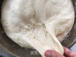 和三伏天一样让人神魂颠倒滴--【什锦鹌鹑蛋大包子】的做法步骤：10