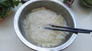 超快手凉面条的做法步骤：7