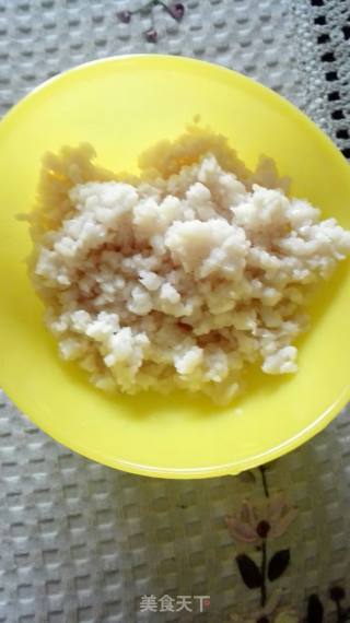 宝宝辅食篇之#龙利鱼蔬菜粥#的做法步骤：2