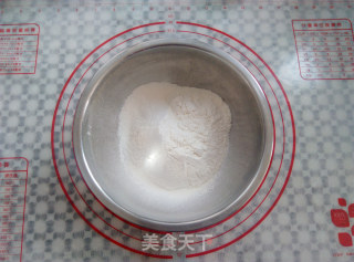 紫菜肉松鸡蛋卷的做法步骤：3