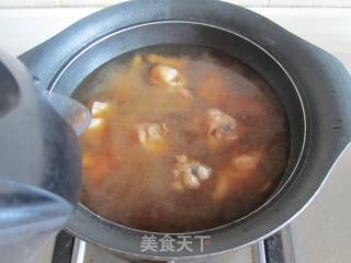 玉米烧鸡腿的做法步骤：5