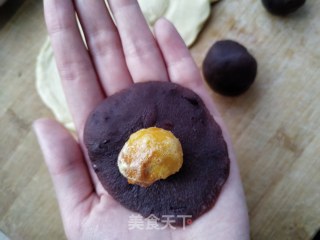 消耗蛋挞皮，快手蛋黄酥的做法步骤：5