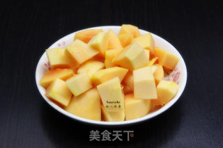 木瓜银耳糖水的做法步骤：3