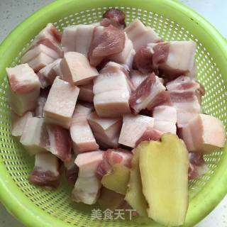 鹌鹑蛋烧肉的做法步骤：2