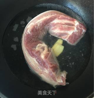 红烧肉的做法步骤：1
