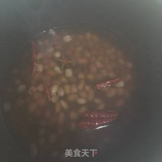 凉拌水煮花生米的做法步骤：3