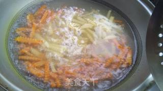 胡萝卜拌核桃的做法步骤：4