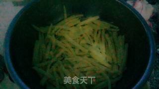 四月食谱:自制超简单KFC同味薯条的做法步骤：6
