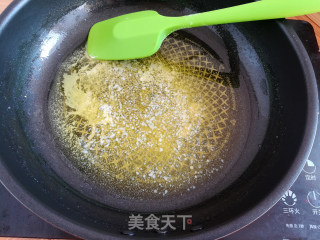 核桃蔓越莓牛轧糖的做法步骤：4
