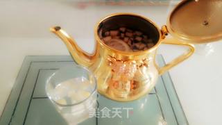 四月食谱：超人气网红减肥清新蜜桃柠檬水果茶的做法步骤：10