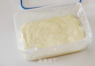 脆皮炸鲜奶的做法步骤：4