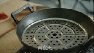 【小森妈妈菜谱】美味营养的虫草花蒸排骨的做法步骤：3