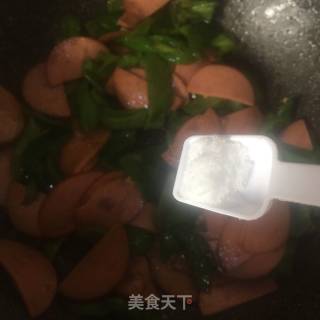 辣椒炒火腿的做法步骤：8