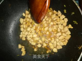 杏鲍菇黄瓜鸡丁的做法步骤：6