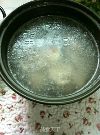 奶白鱼头豆腐汤的做法步骤：7