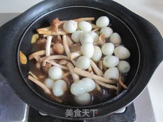 茶树菇烧鹌鹑蛋的做法步骤：8