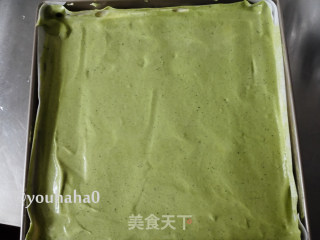 抹茶旋风蛋糕卷的做法步骤：13