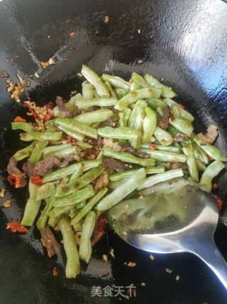 干煸豆角的做法步骤：8