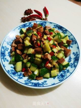 五香豆干拌黄瓜的做法步骤：6