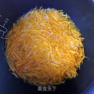 牛肉南瓜粥的做法步骤：3