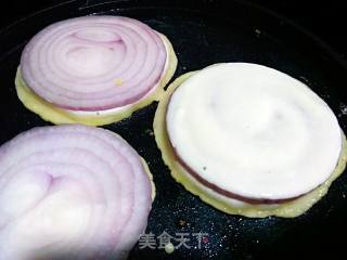 洋葱煎饼的做法步骤：3