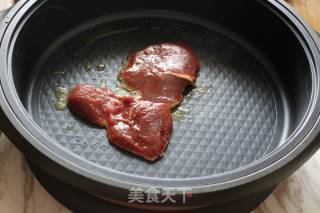 嫩牛五方的做法步骤：10