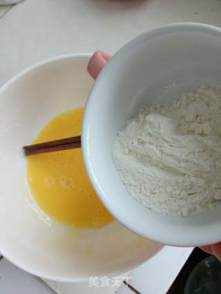 苹果煎饼的做法步骤：3