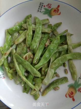 老干妈煸豆角的做法步骤：4