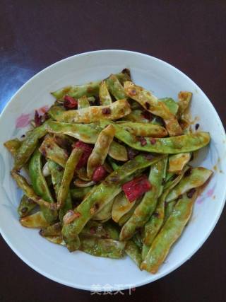 老干妈煸豆角的做法步骤：7