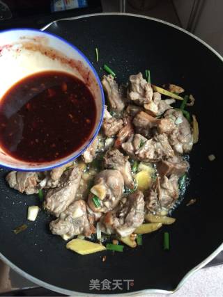 菠萝焖鸭的做法步骤：7