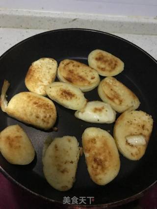 干煎老面馒头片的做法步骤：6