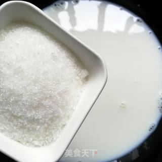自制炼乳的做法步骤：3