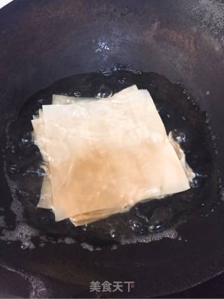凉拌千层淡菜肉的做法步骤：1