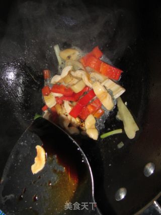 小炒象鼻蚌的做法步骤：11