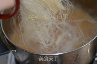 鱼汤米粉的做法步骤：11