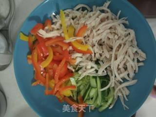 麻辣手撕鸡的做法步骤：4
