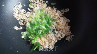 虾皮焖倭瓜的做法步骤：3