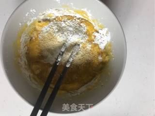 酥脆掉渣的炸香椿芽的做法步骤：2
