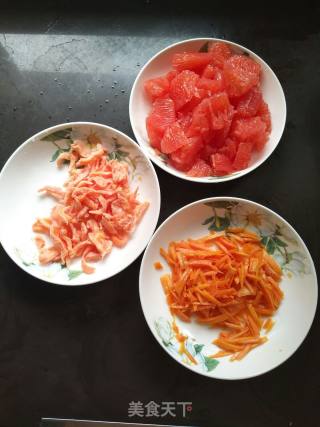 蜂蜜西柚茶的做法步骤：2