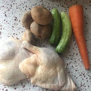 鸭肉蔬菜卷的做法步骤：1