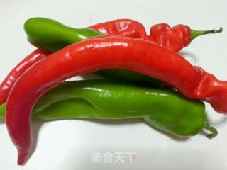 双椒炒鱿鱼的做法步骤：6