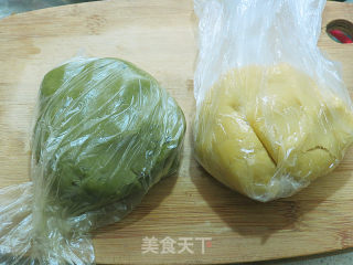 消暑小食。【双色绿豆冰糕】的做法步骤：9