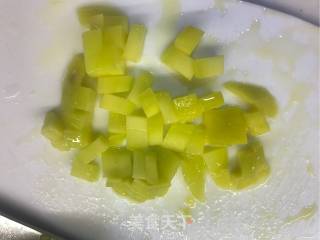 美味水果酸奶冰棒的做法步骤：5