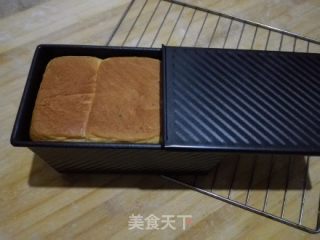 黑芝麻奶香土司的做法步骤：9