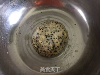 芝麻小麻花的做法步骤：4