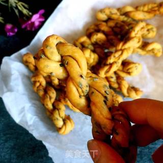 芝麻小麻花的做法步骤：16