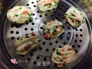 葱花火腿卷的做法步骤：19
