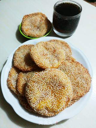 简易芝麻南瓜饼的做法步骤：10