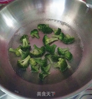 香煎鸭脯肉的做法步骤：6